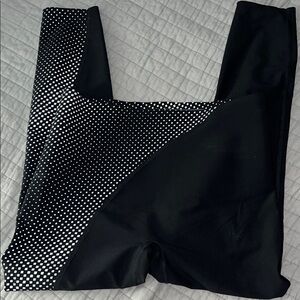 Women’s Spanx Cropped Leggings